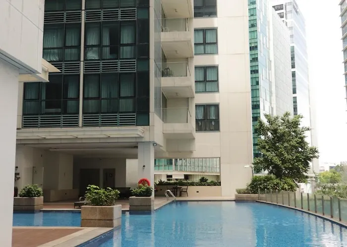 New! Rustic Cozy 350mbps Skyline Bgc Uptown Backhome3 Apartment *