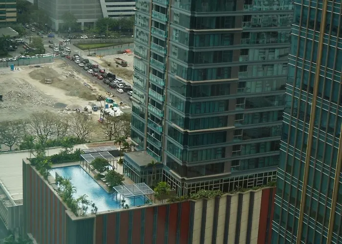 New! Rustic Cozy 350mbps Skyline Bgc Uptown Backhome3 *