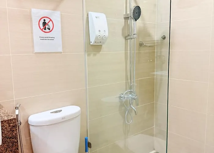 New! Rustic Cozy 350mbps Skyline Bgc Uptown Backhome3 Apartment *